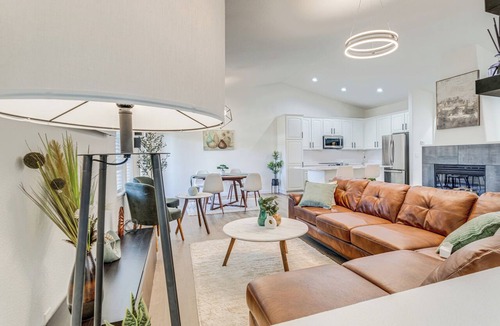 Aurora Condo | Seasonal Pool, Balcony: Quiet & Cozy Aurora Condo!