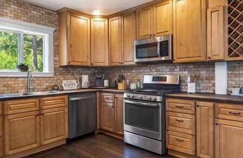 Friday Harbor House | Secluded 4BR Retreat | Wellness, Hot Tub & Pet Friendly