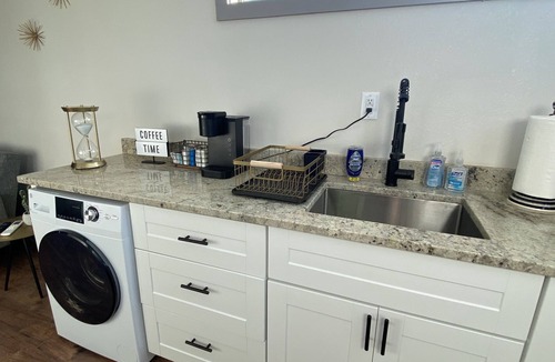 Hatfield Cabin | Secluded Mountain Container - Hot Tub & King Bed