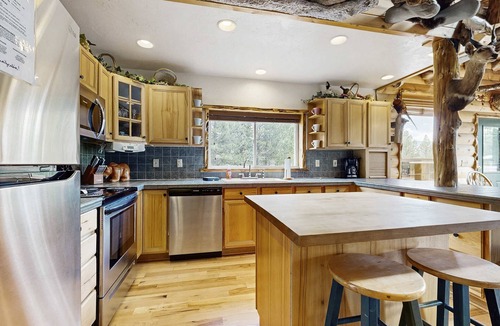 New Meadows House | Secluded New Meadows Cabin Near Hot Springs