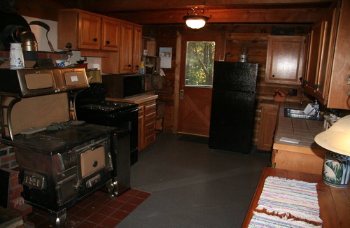 Eastsound Cabin | Secluded Orcas Island Cabin