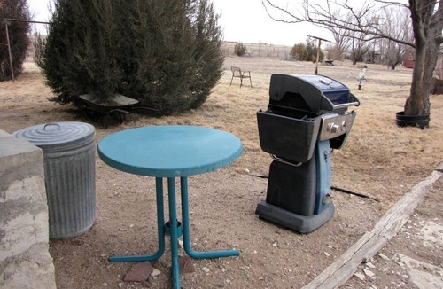 Rocky Ford Cabin | Secluded Rustic Cabin Rental on Cattle Ranch near Lake Pueblo State Park, Colorado