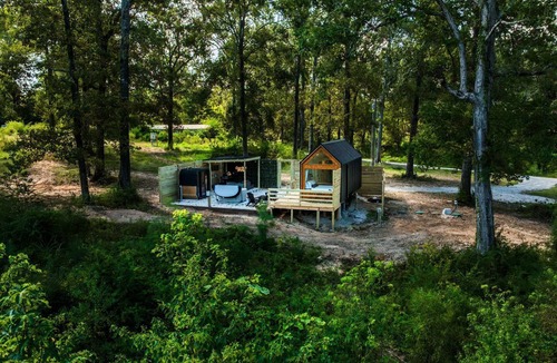 Coldspring Cabin | Secluded Tiny Home with Hot Tub, Sauna & Fire Pit near Lake Livingston in Coldspring, Texas