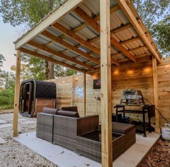 Coldspring House | Secluded Tiny Home with Hot Tub, Sauna & Fire Pit near Lake Livingston in Coldspring, Texas