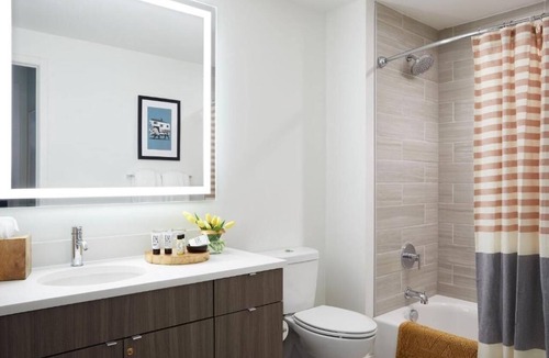 LoDo Hotel | Sentral Union Station | 2BR Apt in Union Station | Outdoor Pool | Grilling Area