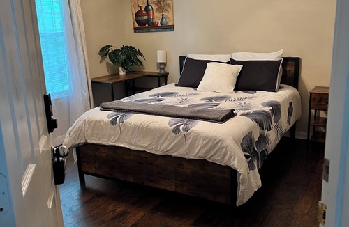 Kingwood House | Serene 1-bedroom house with in vibrant Houston. Shared home!