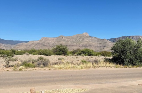 Alamogordo House | Serene 3-bedroom house perfect for relaxing stays in Alamogordo
