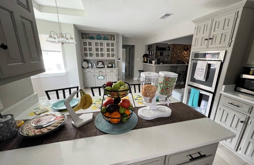 North Arlington House | Serene 4-bedroom house in the charming Arlington Entertainment District.
