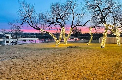 San Angelo House | Serene Lake Lodge w/all of the amenities your family could want! All Inclusive!