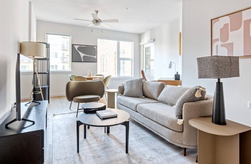 Cascade Apartment | Serene SLU 1BR w/ BBQ & Bike Storage, near parks & shops, by Blueground