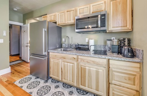 Alamogordo Apartment | Serene Studio Retreat in Peaceful Alamogordo!