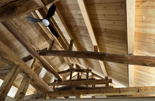 Enterprise House | Serene Traditional Japanese Folk House Kominka with Majestic Mountain Views, Full Kitchen, and Soaking Tub