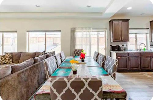 Gateway House | Short stay near Denver airport