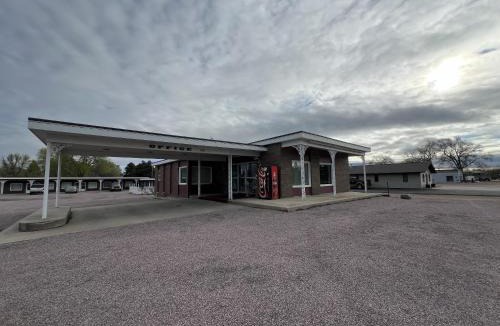 Mitchell Cabin | Siesta Motel