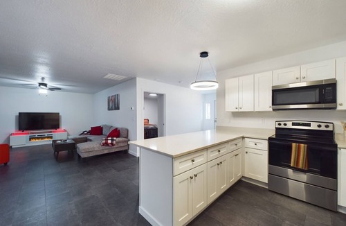 Kellogg Condo | SilverStrike Condos Great Place To Hang Your Boots. Close to Gondola.