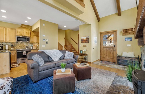 Tamarack Resort House | Ski in/out Buttercup, pet-friendly, hot tub
