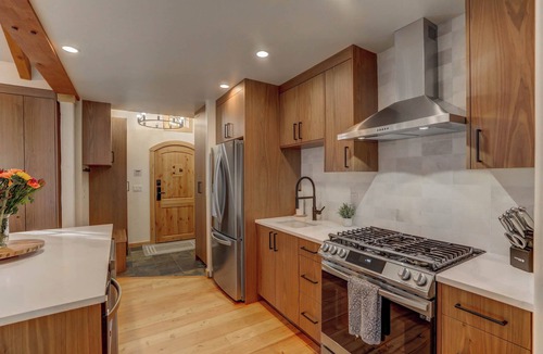 Tamarack Cottage | Ski in/out, on golf course, pet-friendly, AC