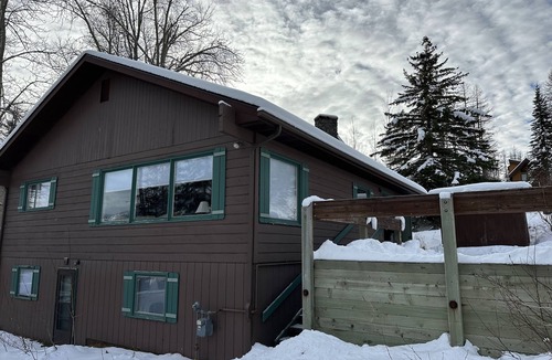 Whitefish Cabin | Ski-in/Ski-out Private Cabin - Perfect for Families