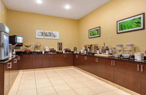 Lincoln Hotel | Sleep Inn & Suites Lincoln University Area