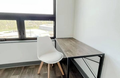 West Des Moines Apartment | Sleepover | Superior 1BD/1BA - Des Moines