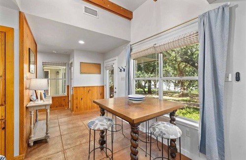 Breckenridge House | Sleeps 10 on deep water at Hubbard Creek Lake with 2 story dock & MIL quarters