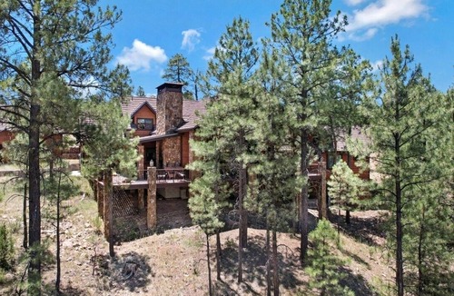 Heber House | Sleeps 20+ 7-Bed Forest Lodge 4.5-Acre Private Estate With Mountain Views!