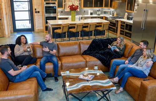 Pickens Cabin | Sleeps 52, Pond w/Kayaks, Epic Game Room, Pool, UTV Access