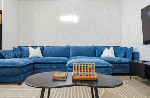 Commerce City House | Sleeps 8, Fire pit, Near DIA & Downtown Denver