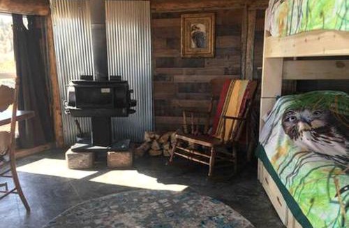 Walden House | Small Cabin in Colorado for a Weekend Getaway from Denver