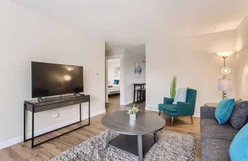 Berthoud Apartment | Small-Town Feel Outdoor Enthusiast Paradise