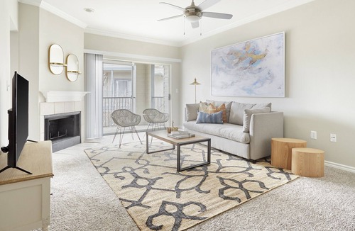 Medical Center District Apartment | Sonder at Med Center | Three-Bedroom Apartment w/ Balcony