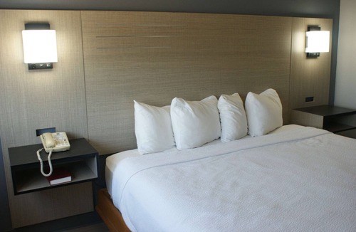 Van Buren Hotel | Sonesta Essential Van Buren Fort Smith