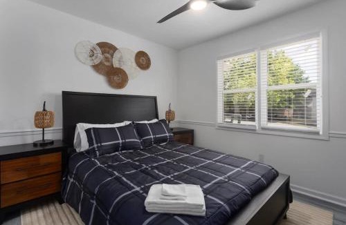 Grandview House | South KC upscale Corporate Rental