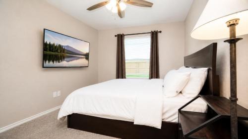San Angelo House | Spacious 2-BR near Downtown & Concho River