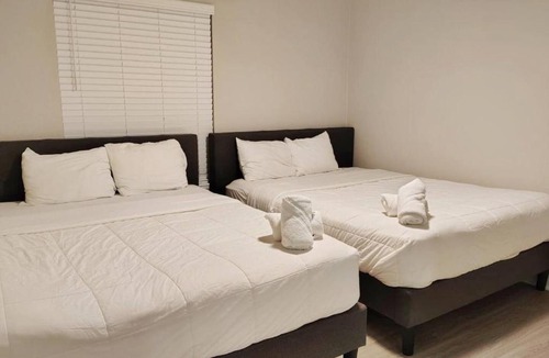 Astrodome Apartment | Spacious 2BR at 5 min walk to NRG | RODEO | By TMC