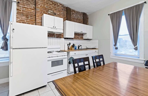 Benton Park Apartment | Spacious 2BR w/Fenced Yard, Office & Fast Wi-Fi, Downtown STL