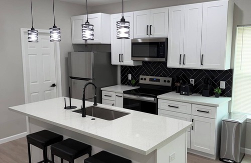 Northside Apartment | Spacious 3-bedroom 2.5 bath in delightful Houston near Downtown