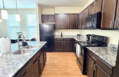 Cypress Apartment | Spacious 3-bedroom apartment in lovely Houston