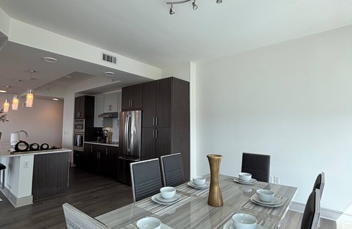Texas Medical Center Apartment | Spacious 3-bedroom Apt in Medical Ctr Houston close proximity to MD Anderson