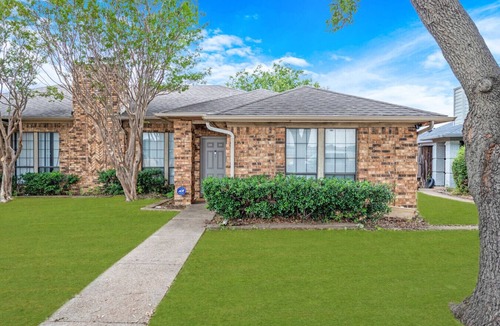 Buckner Terrace - Everglade Park House | Spacious 3 bedroom home