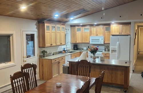 Ranchettes House | Spacious 3-bedroom house in soothing Cheyenne with AC