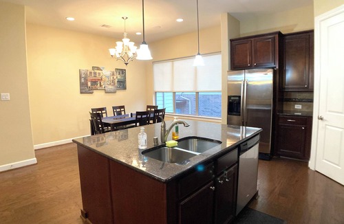 East Downtown Houston House | Spacious 3-bedroom townhome in charming Houston