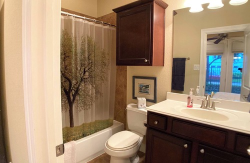East Downtown Houston House | Spacious 3-bedroom townhome in charming Houston