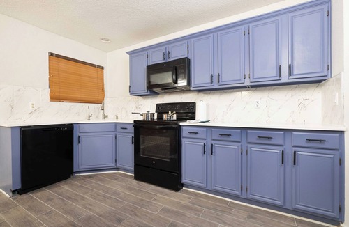 San Antonio House | Spacious 3BR/2Bath Home- 10 mins to Six flags/SeaWorld and UTSA medical center