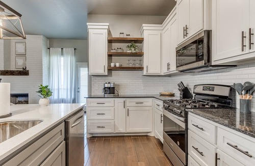 Yukon House | Spacious 3BR Furnished Yukon Home | Patio