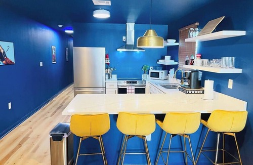 Faubourg Livaudais House | Spacious 3BR – Steps to St. Charles, Streetcar & Local Hotspots