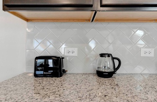 Troy Apartment | Spacious 4 Bedroom Home In Troy