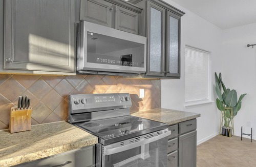 Biggs Field House | Spacious 4-bedroom house in lovely El Paso