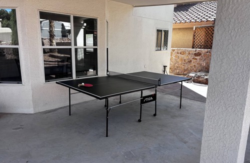 Biggs Field House | Spacious 4-bedroom house in peaceful El Paso with AC