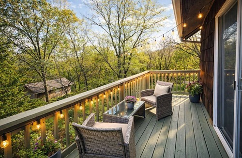 Lee's Summit House | Spacious 4-bedroom house in Lee's Summit-15 minutes from stadiums